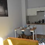 Lägenhet Mazowiecka 11 *