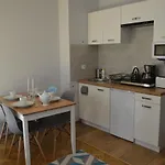 Mazowiecka 11 Lägenhet